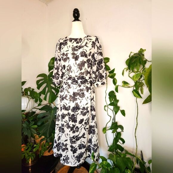Vintage Puff Sleeve Dress Black & White Floral Midi 1940s 1950s Holiday Classic - Picture 1 of 13